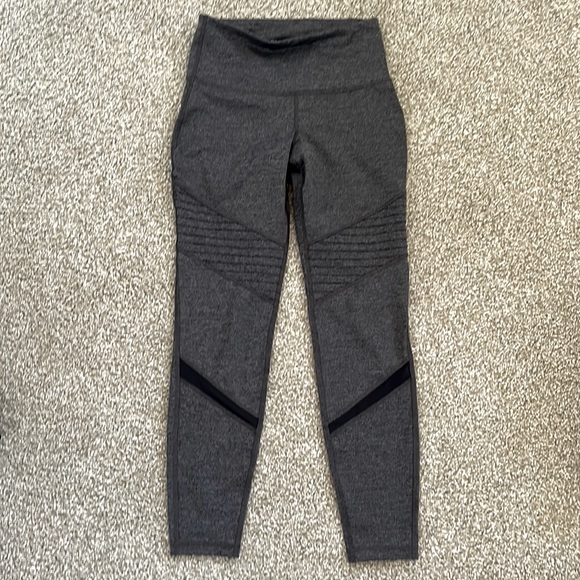 Old Navy Active Leggings - Picture 1 of 4